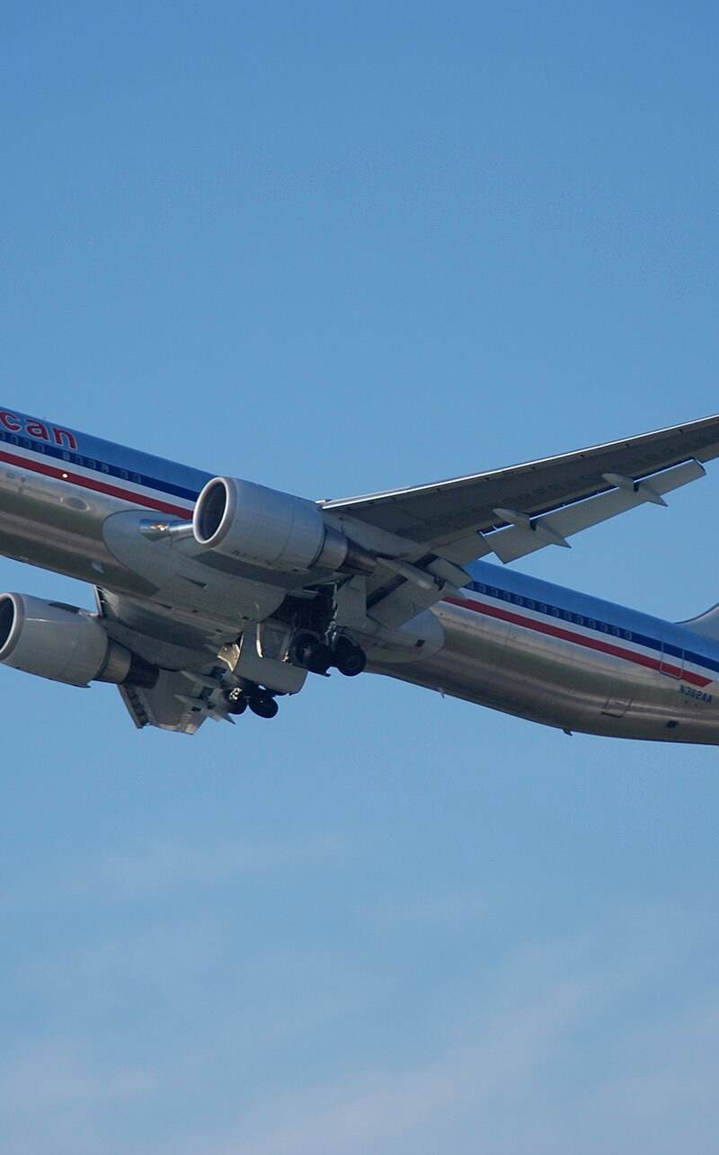 N362AA - Boeing