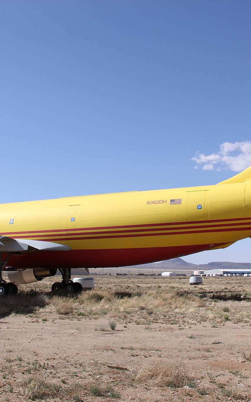 N362DH - Twin-engine aircraft