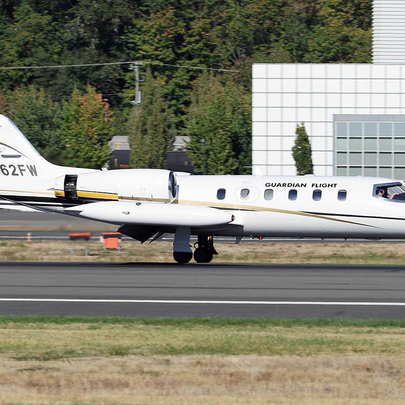 N362FW - Business jet