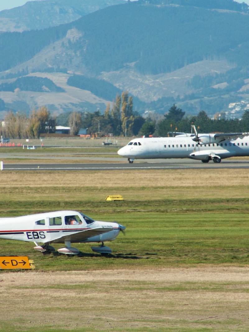 ZK-EBS - Piper