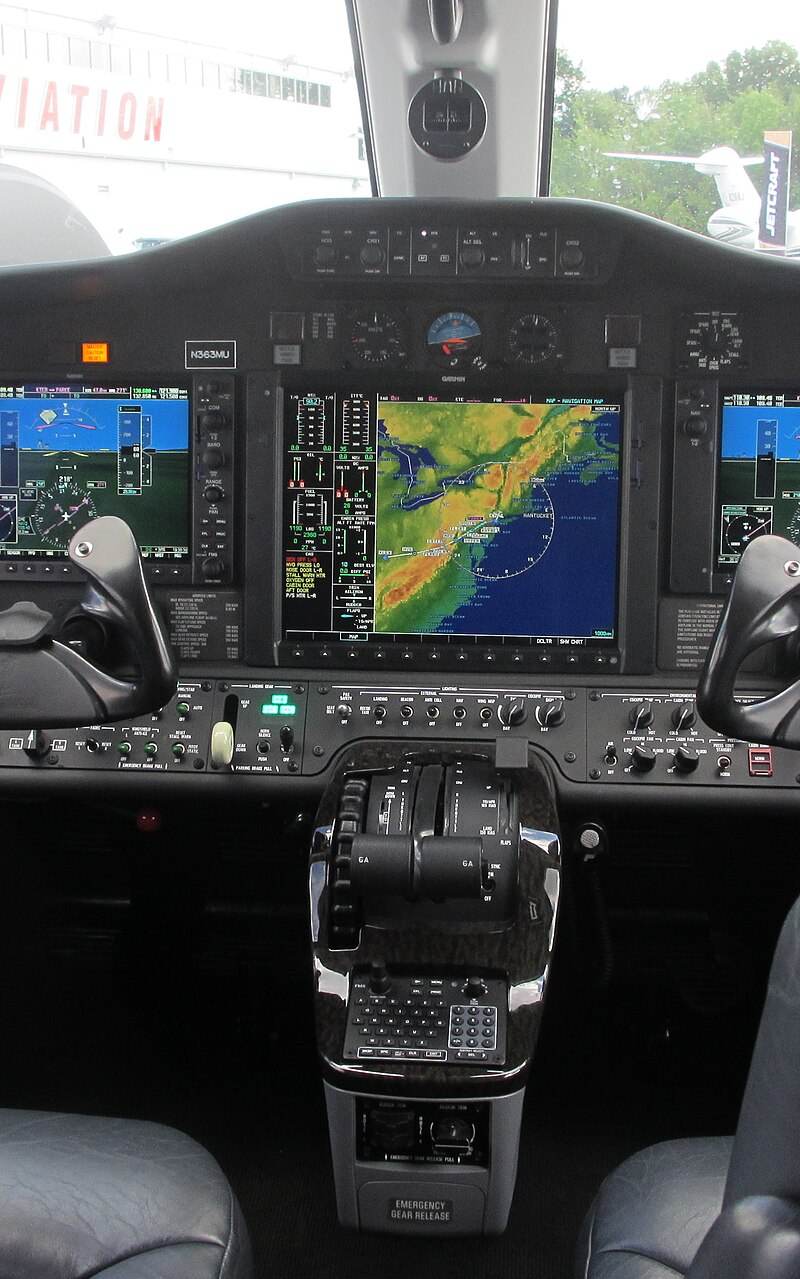 N363MU - Business jet