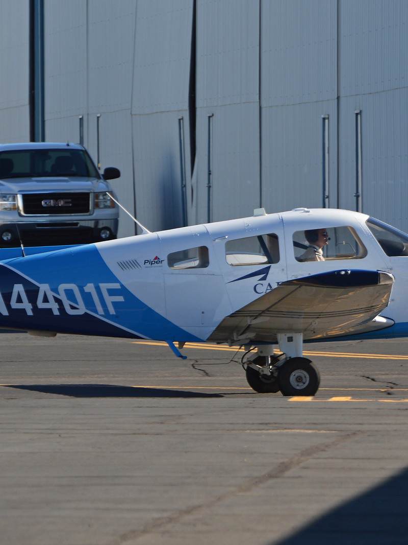N4401F - Piper