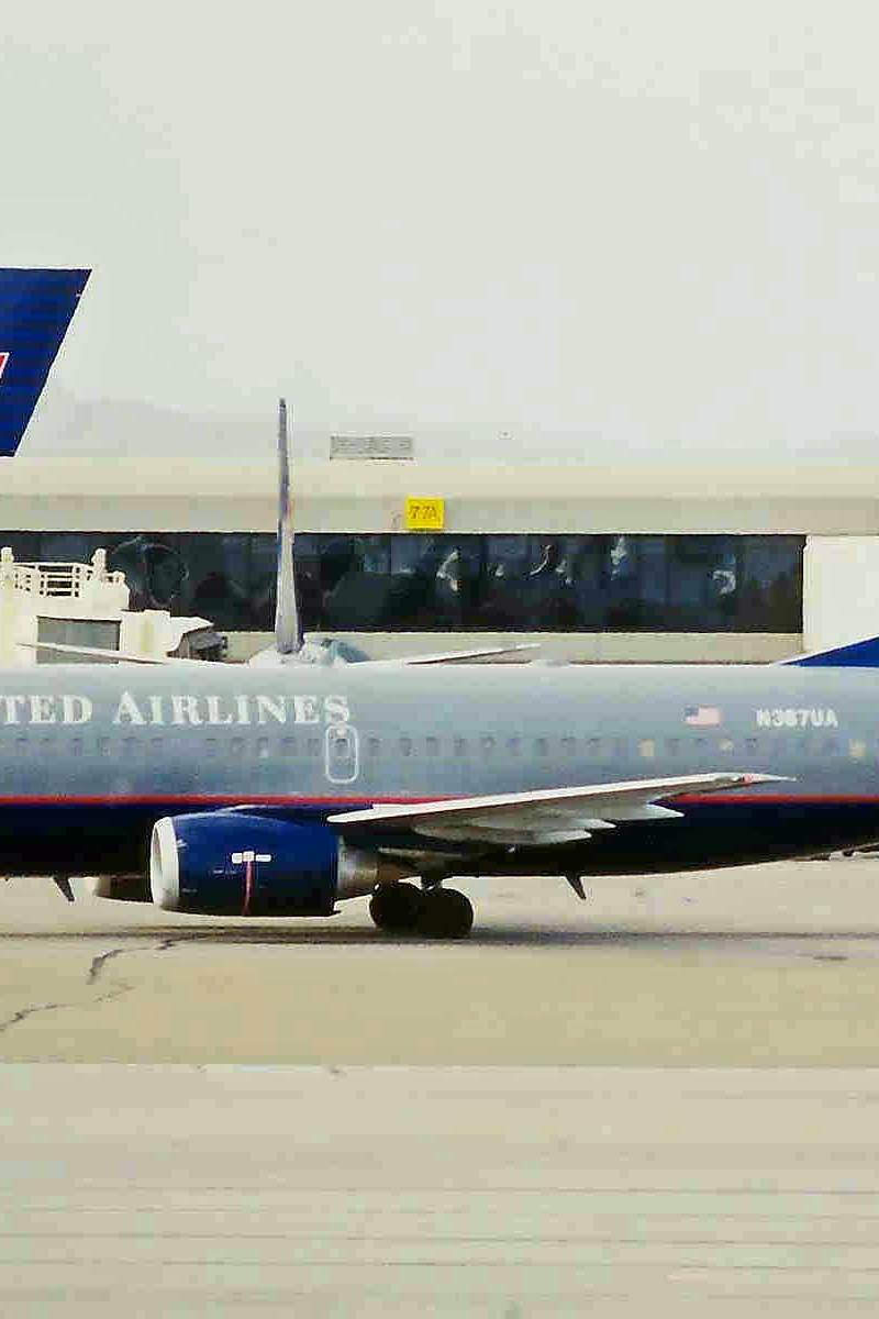 N367UA - Boeing