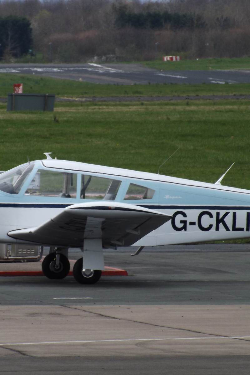 G-CKLI - Piper