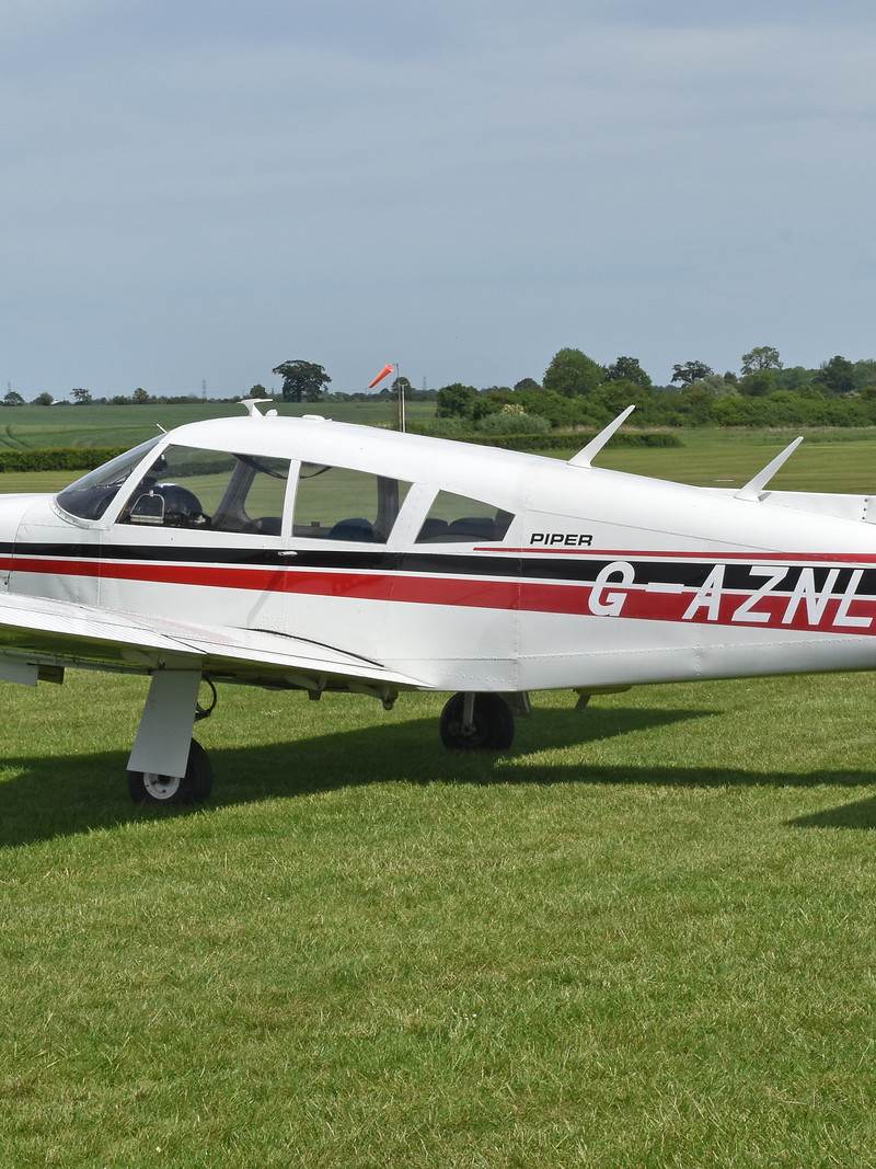 G-AZNL - Piper