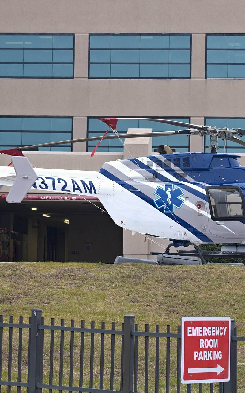 N372AM - Helicopter
