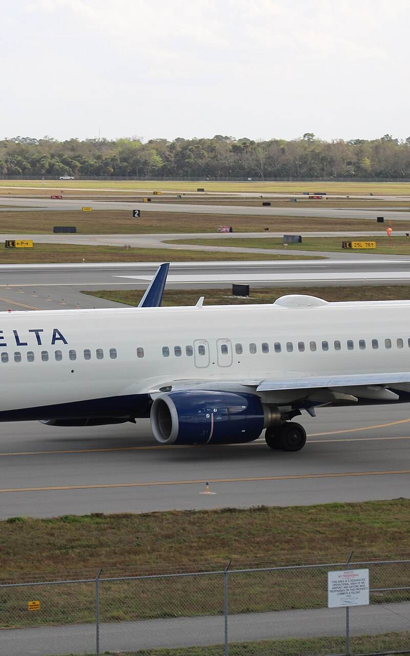 N372DA - Boeing