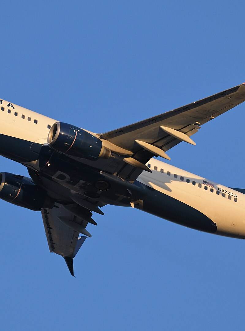 N372DA - Boeing
