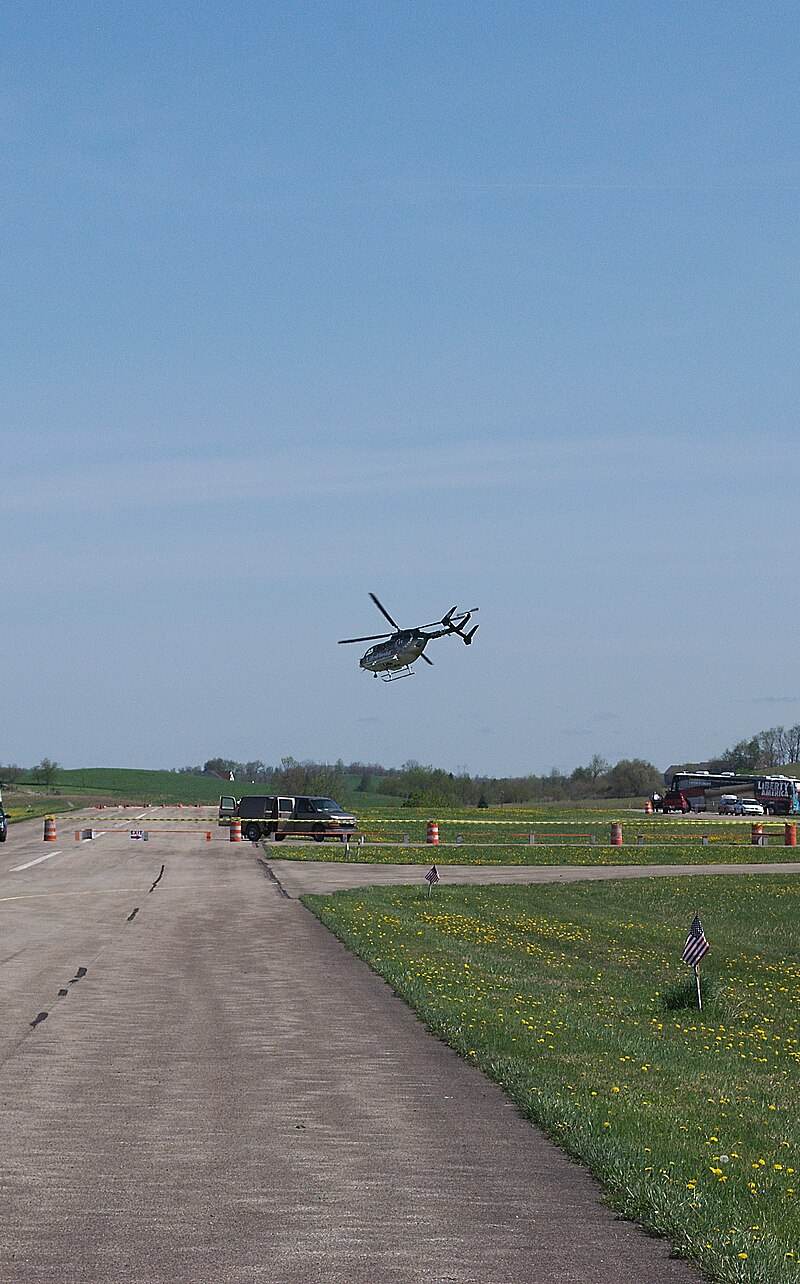 N373LF - Helicopter