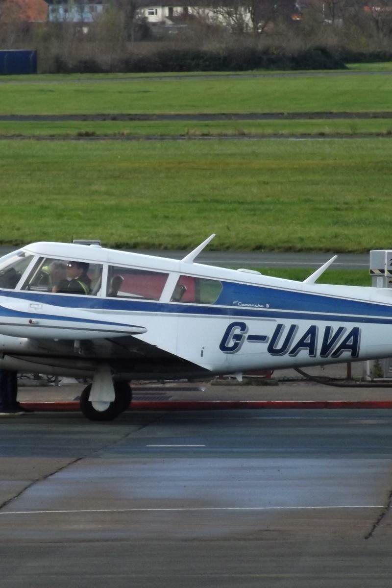 G-UAVA - Piper