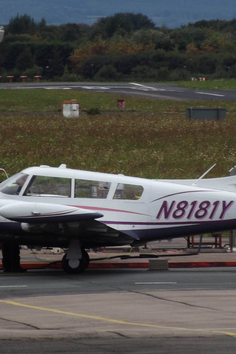 N8181Y - Twin-engine aircraft
