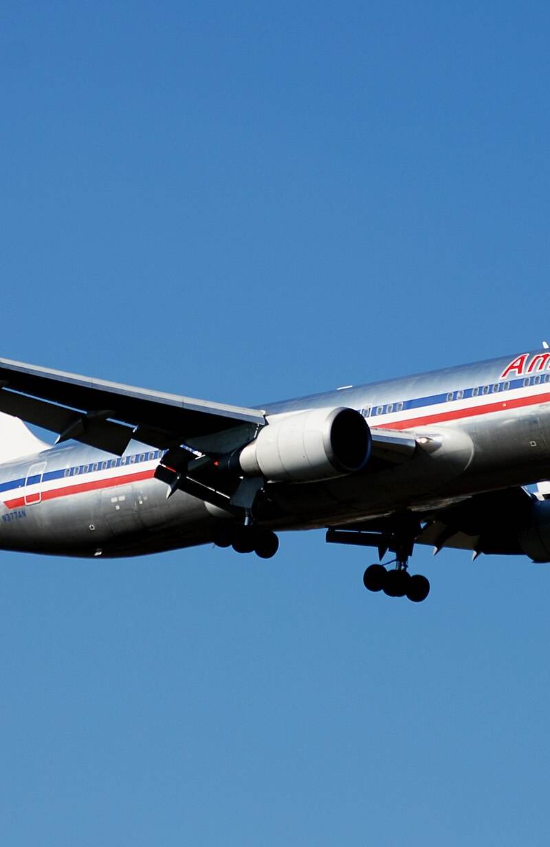 N377AN - Twin-engine aircraft