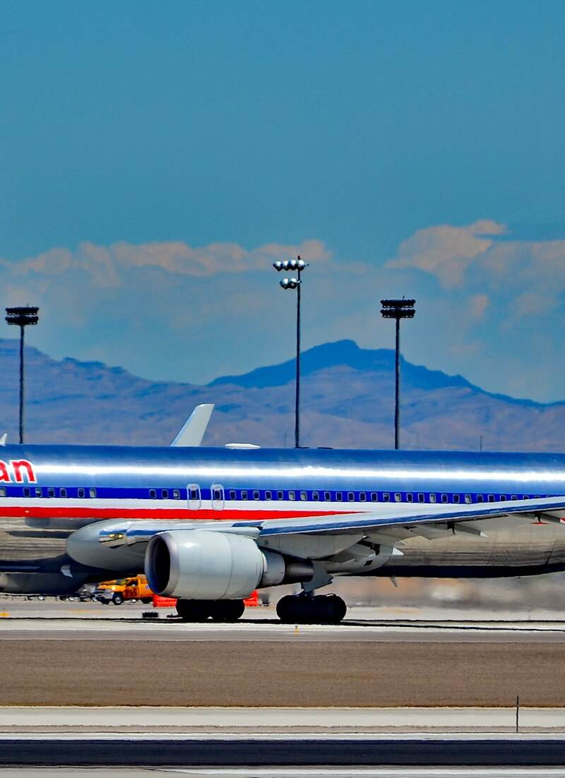 N377AN - Twin-engine aircraft