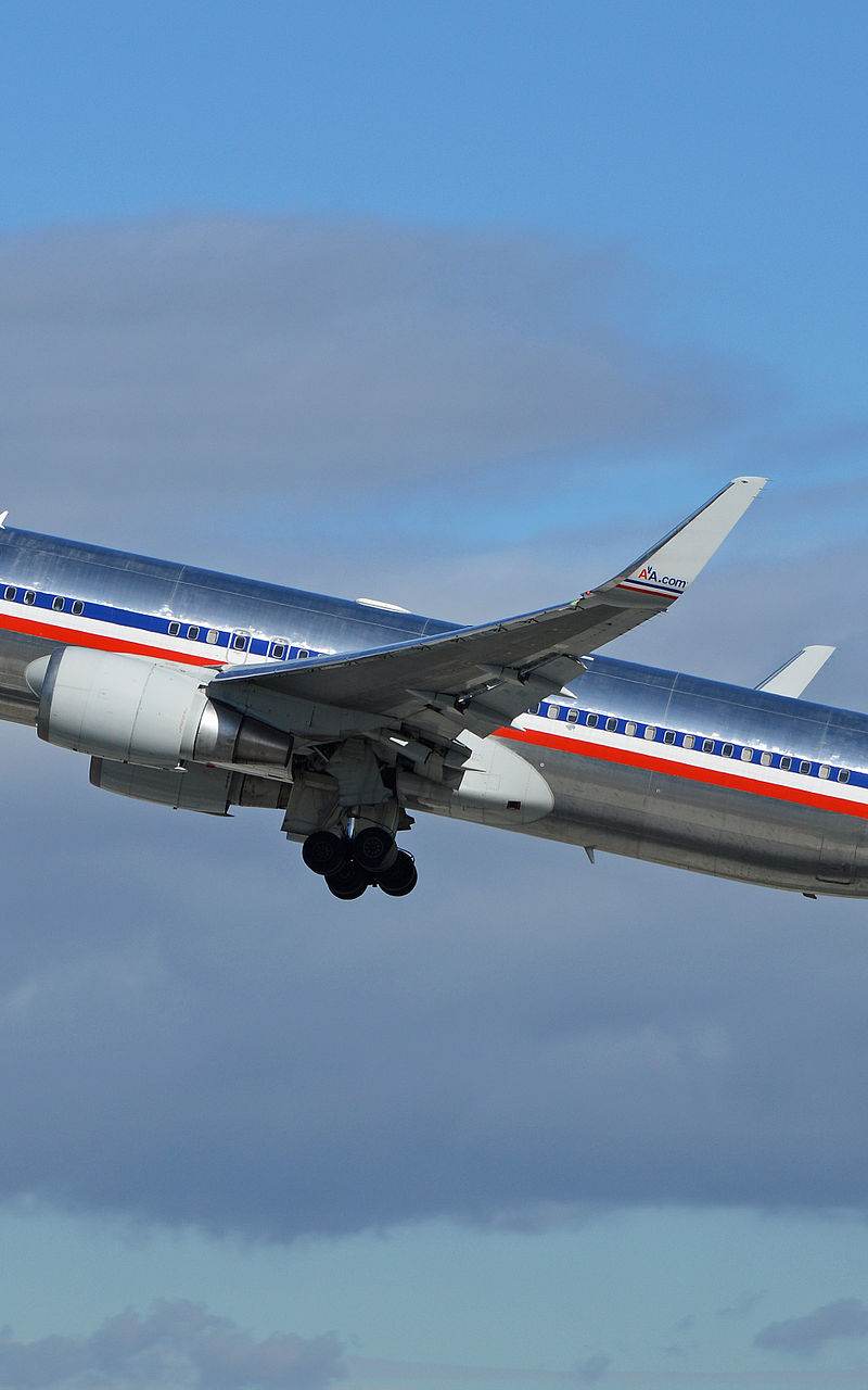 N379AA - Boeing