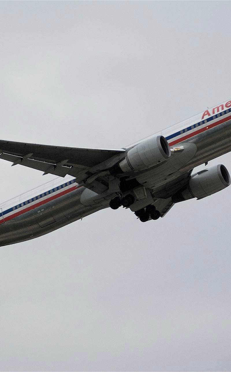 N379AA - Boeing