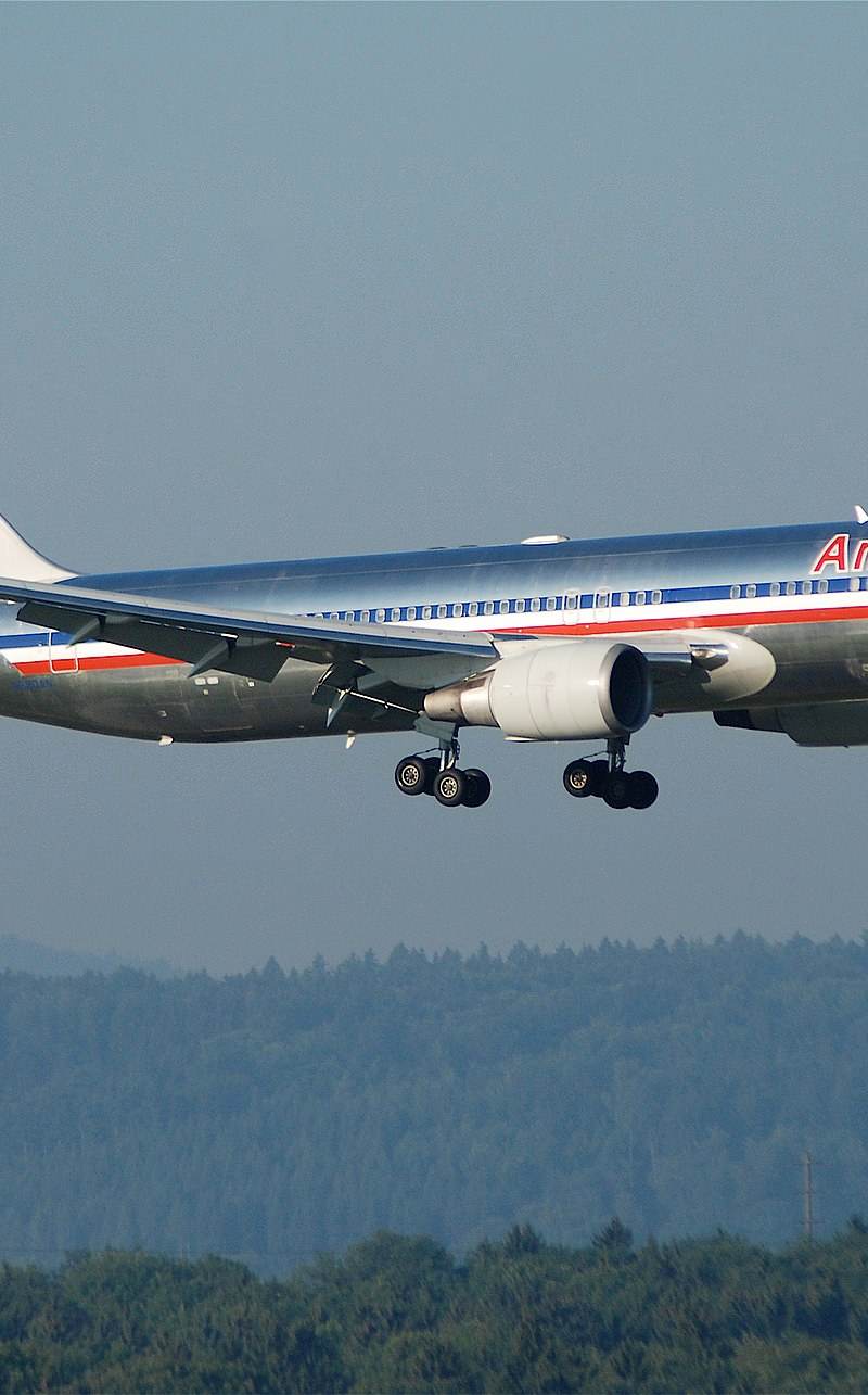 N380AN - Twin-engine aircraft