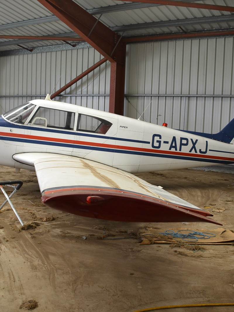 G-APXJ - Piper