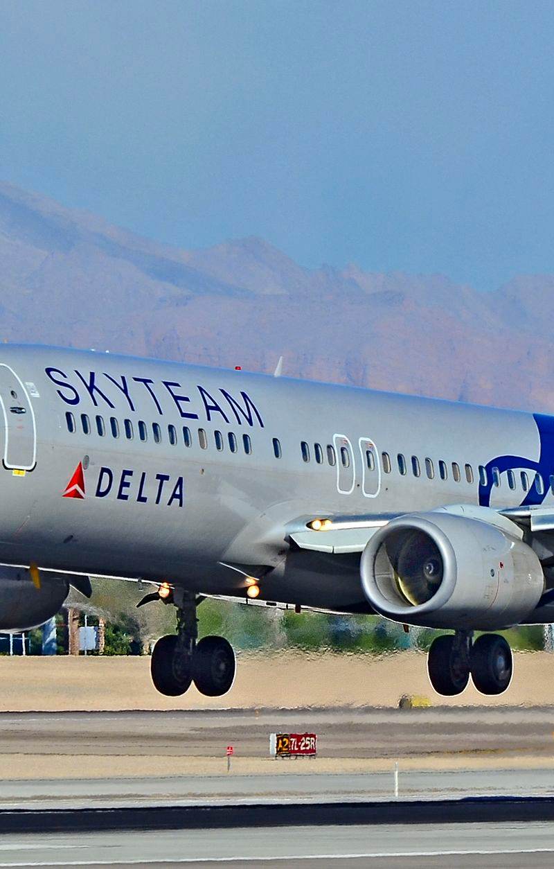 N381DN - Twin-engine aircraft