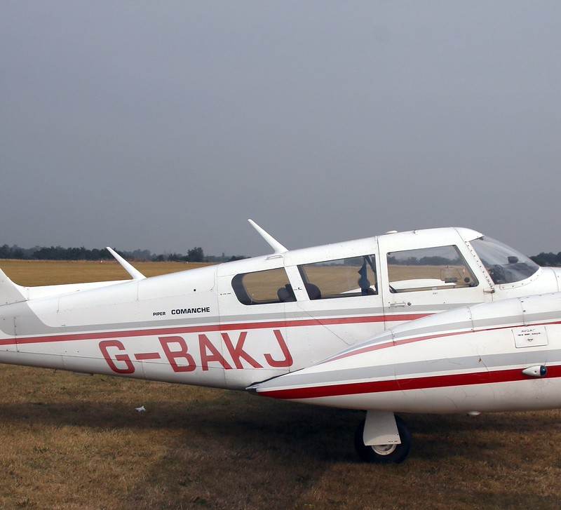 G-BAKJ - Piper