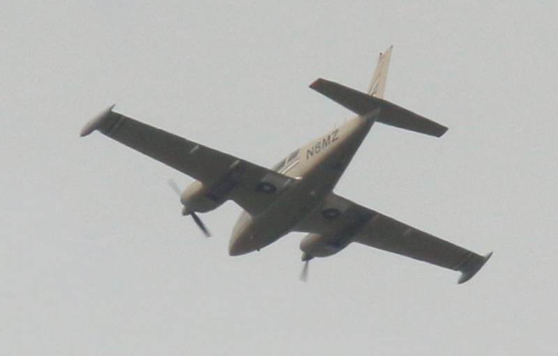 N8MZ - Twin-engine aircraft