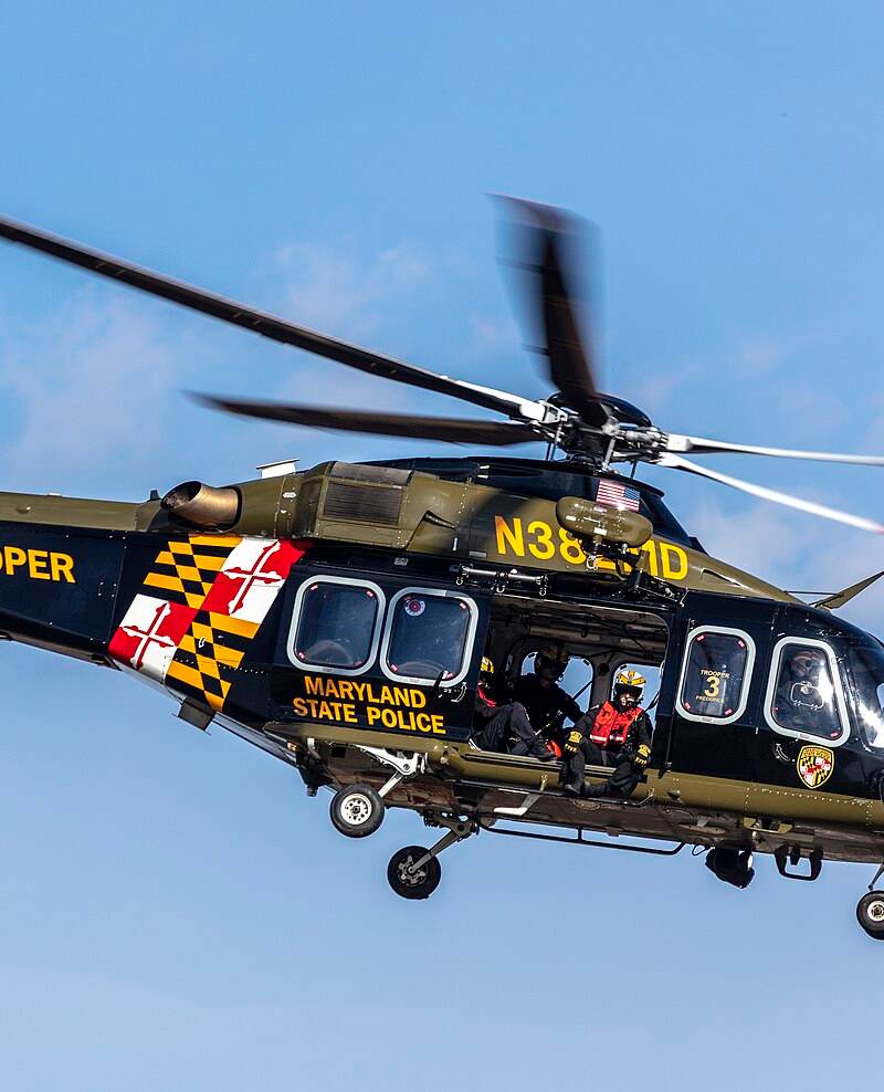 N382MD - Helicopter