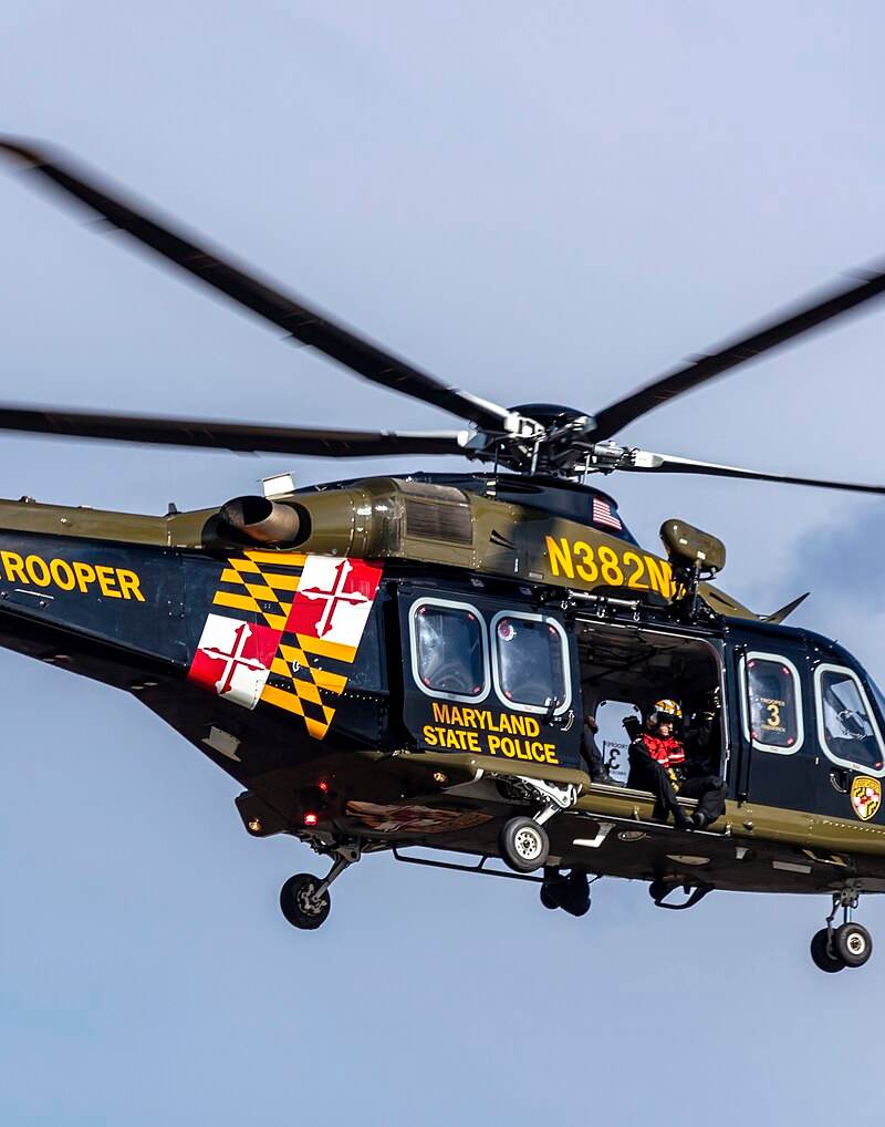 N382MD - Helicopter