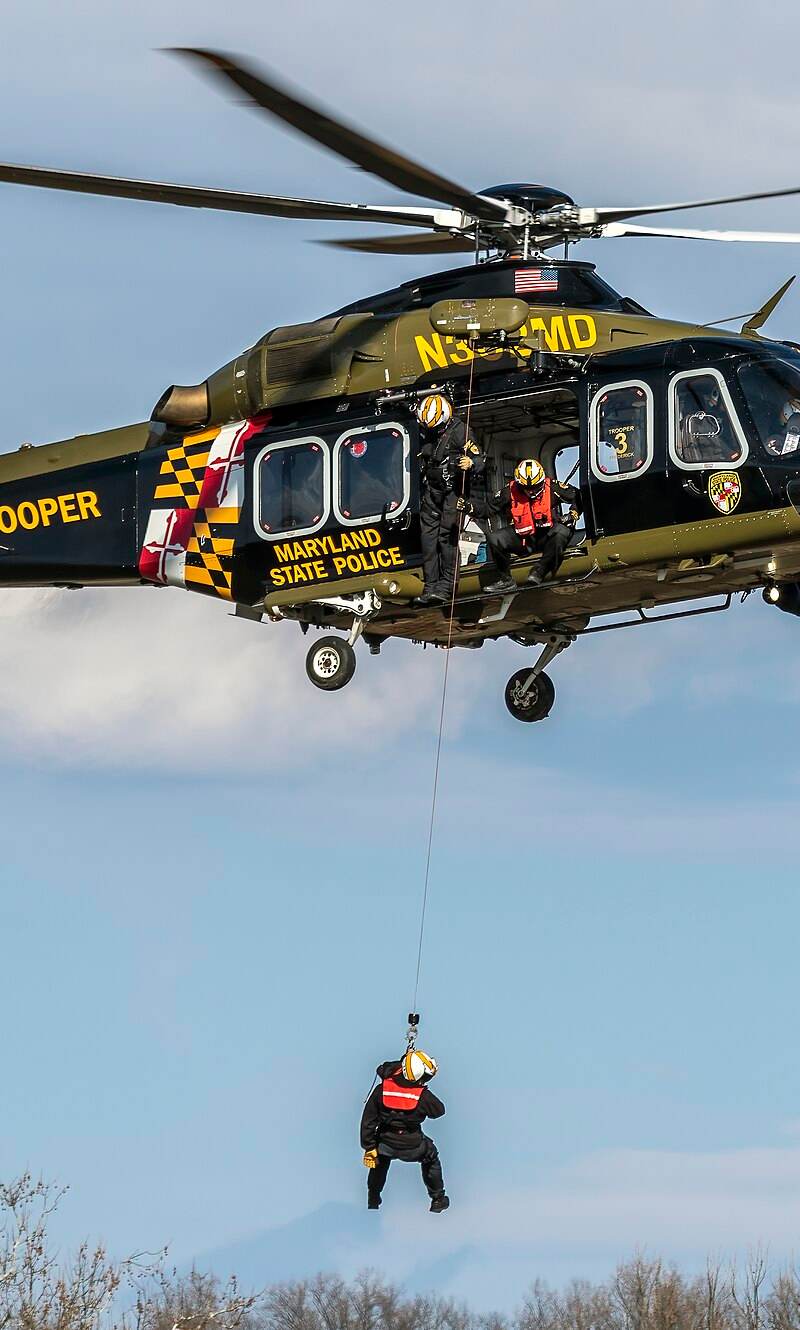 N382MD - Helicopter