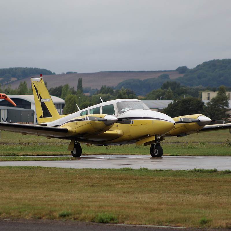 G-BZRO - Piper