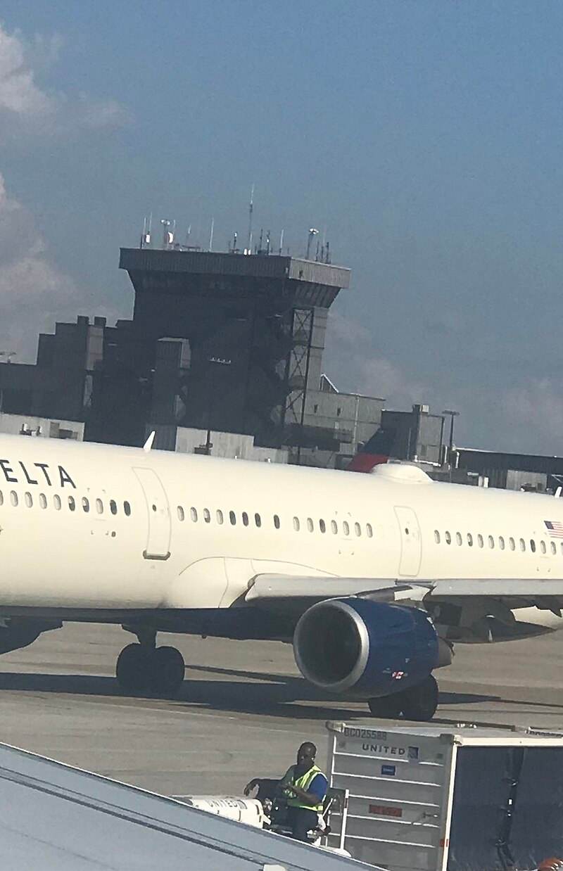 N383DZ - Airbus