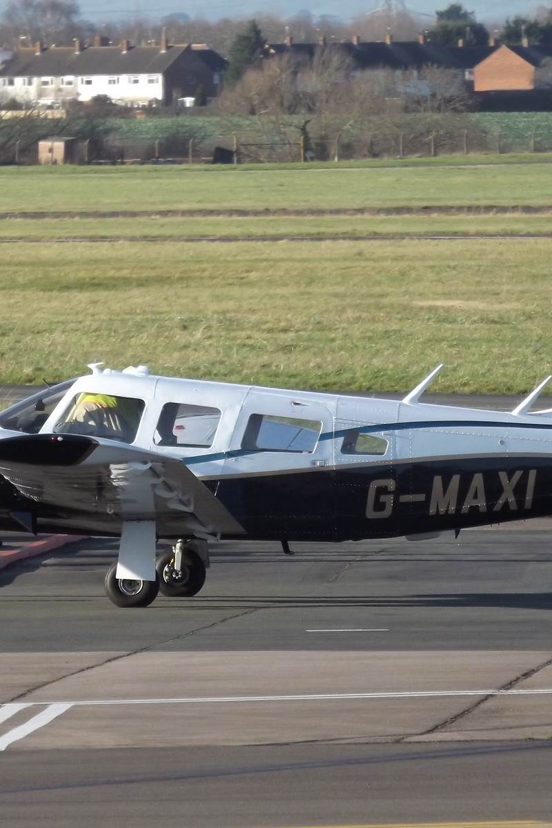 G-MAXI - Piper