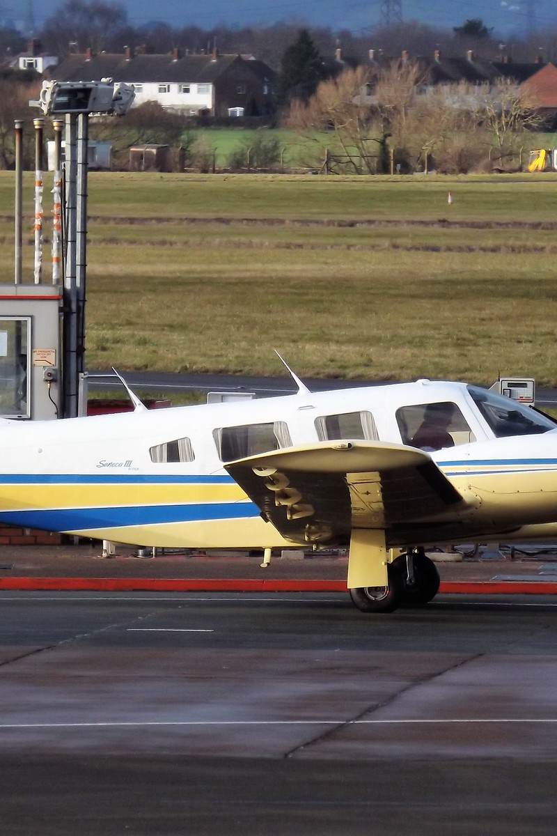 EI-BSL - Piper