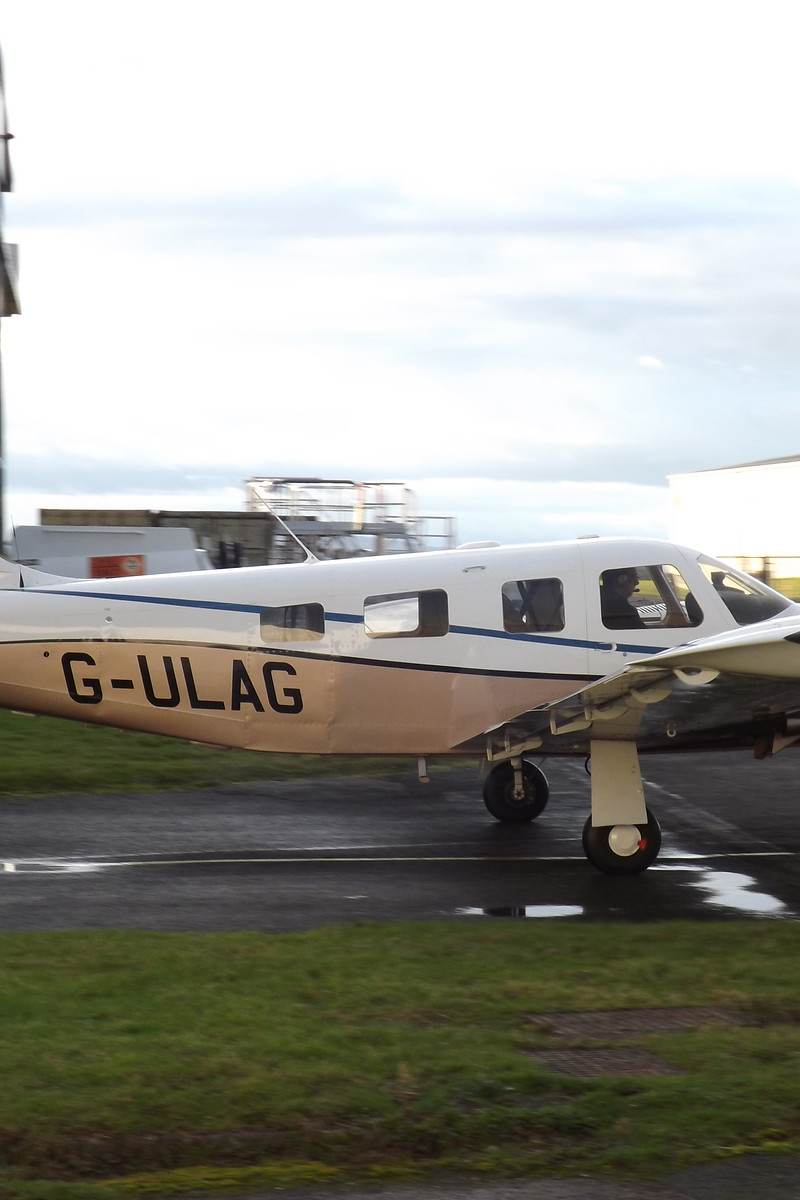 G-ULAG - Piper