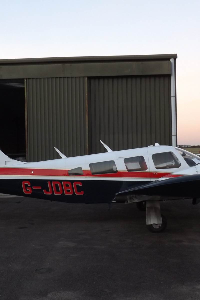 G-JDBC - Twin-engine aircraft