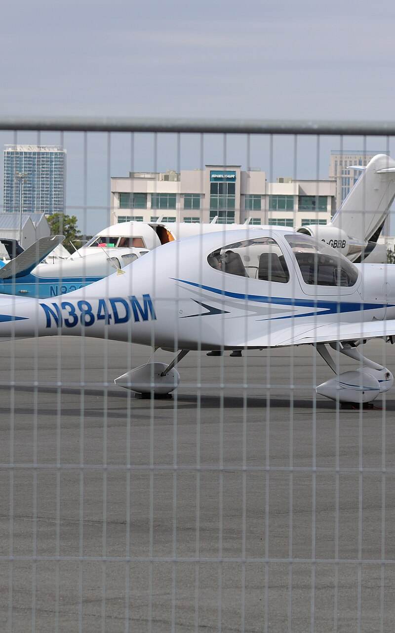 N384DM - Diamond