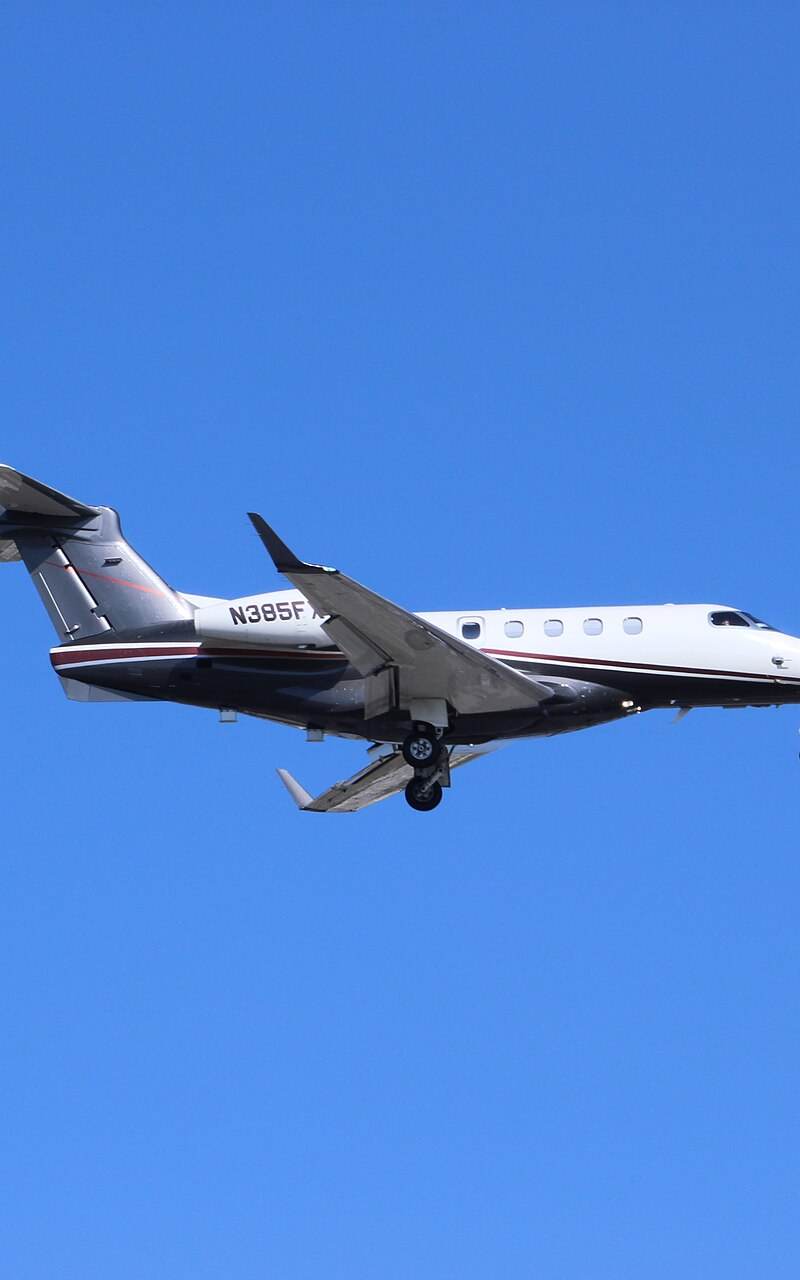 N385FX - Embraer