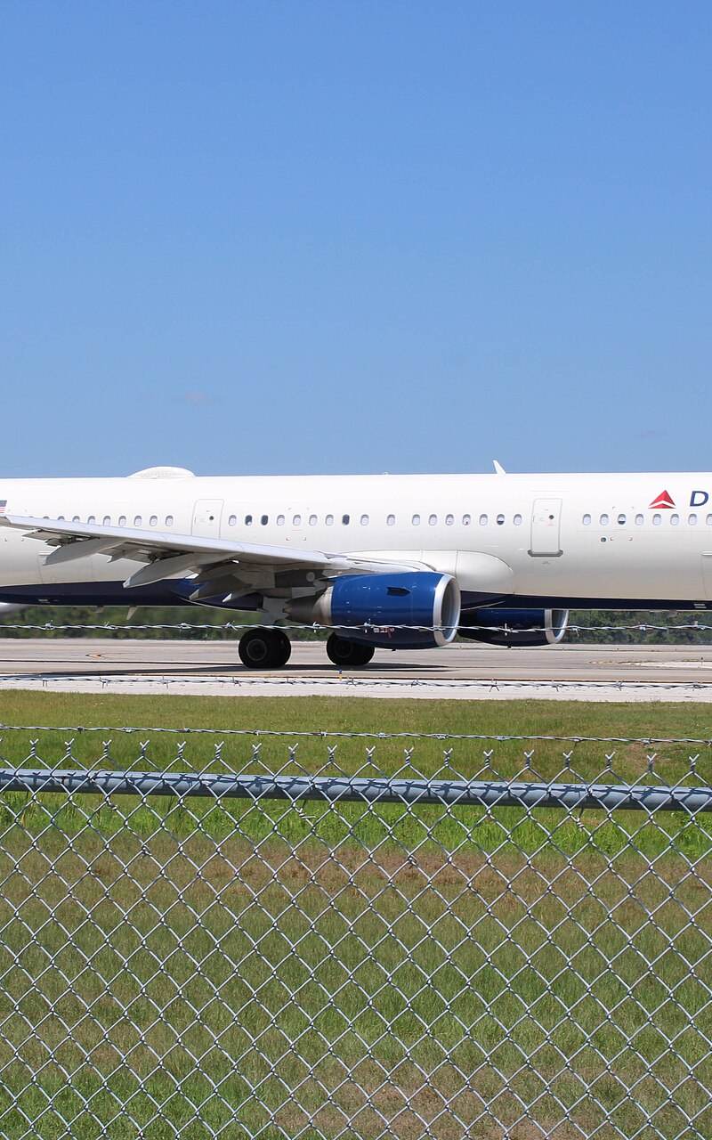 N386DN - Airbus