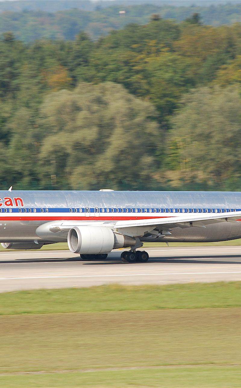 N388AA - Boeing