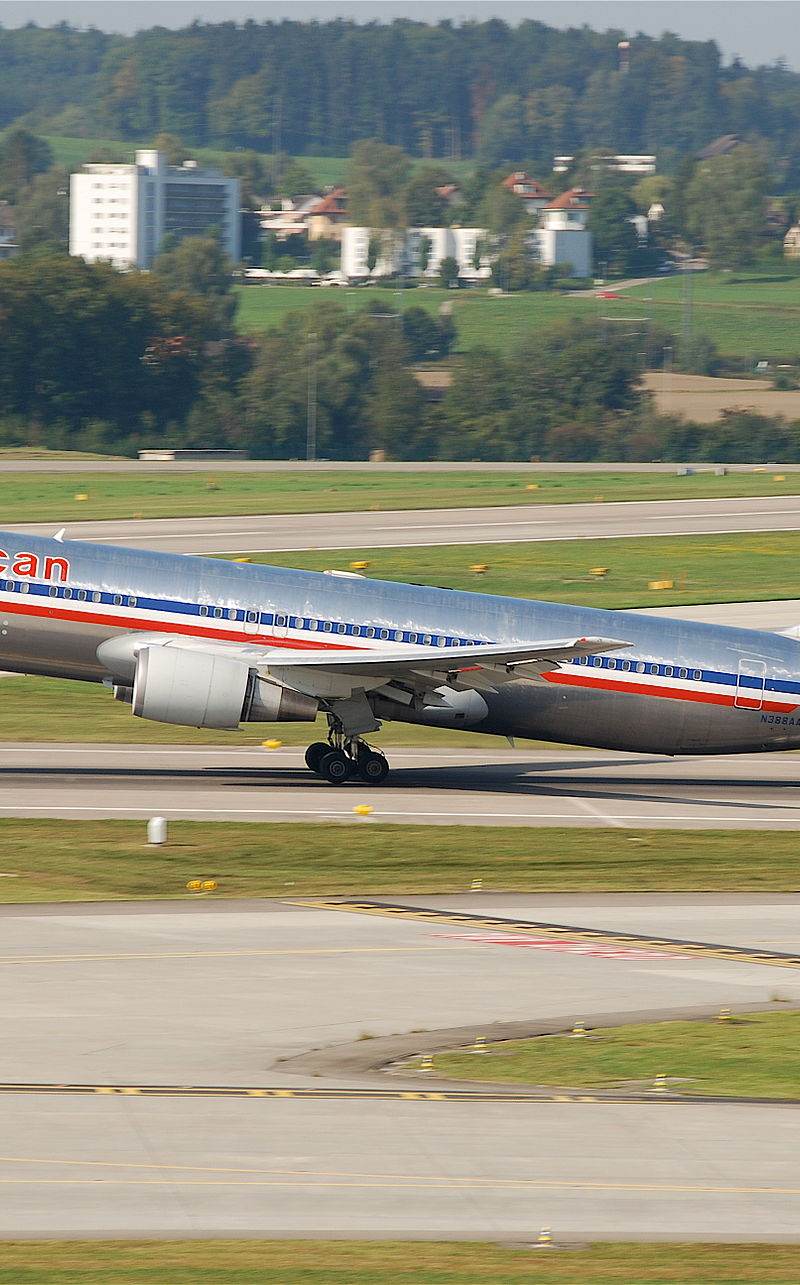 N388AA - Twin-engine aircraft