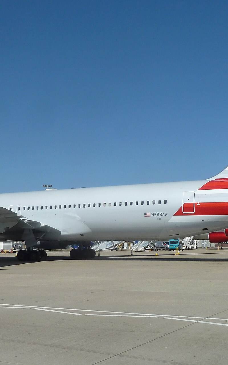 N388AA - Boeing