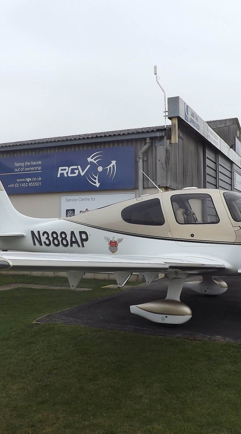 N388AP - Cirrus