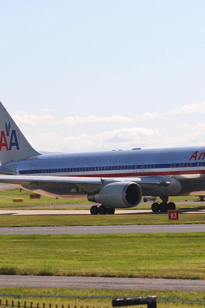 N389AA - Boeing