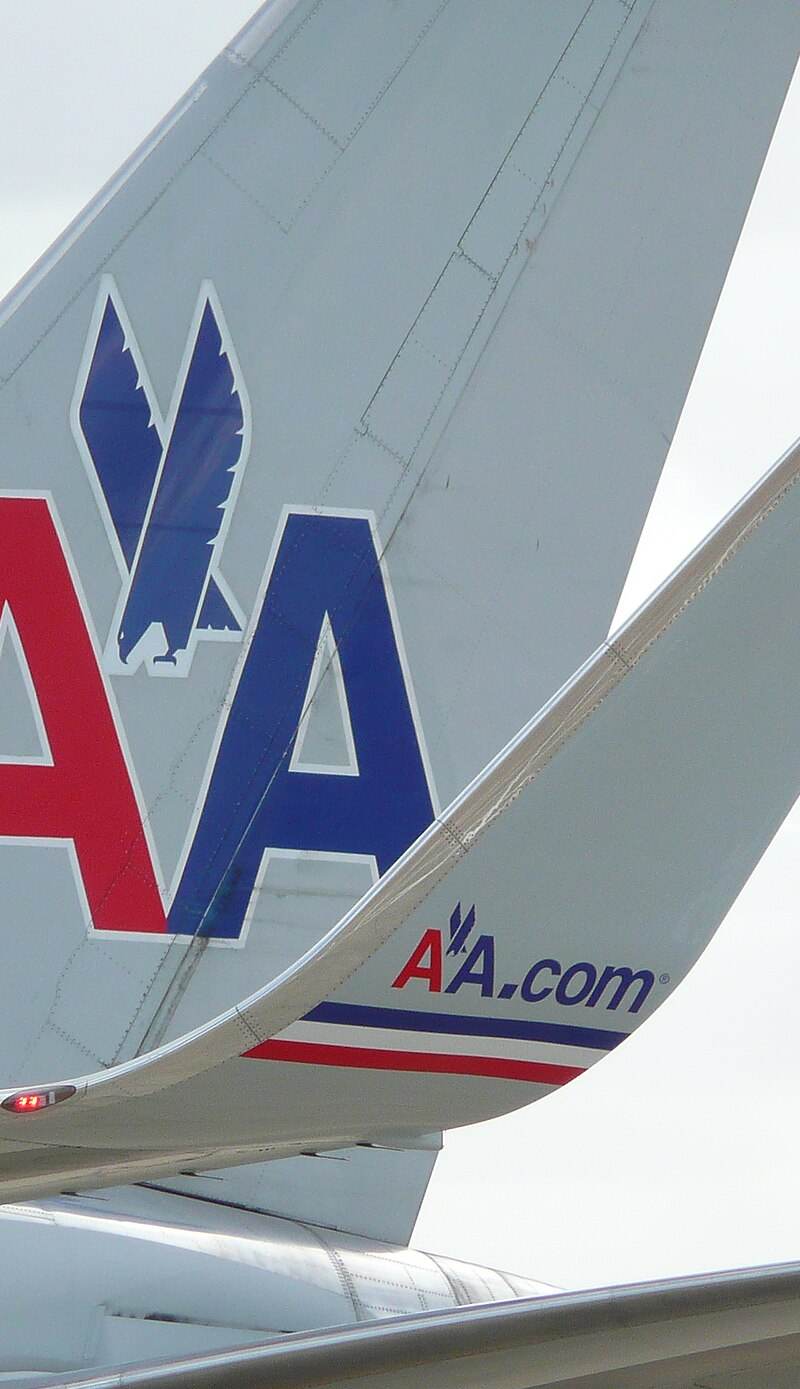 N389AA - Aircraft