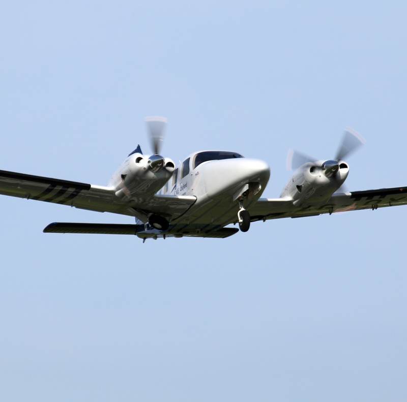 G-OXFF - Piper