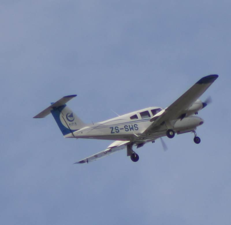 ZS-SWS - Twin-engine aircraft