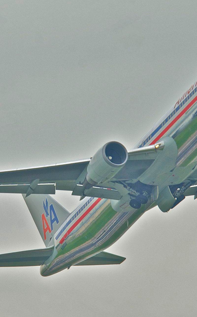 N390AA - Boeing