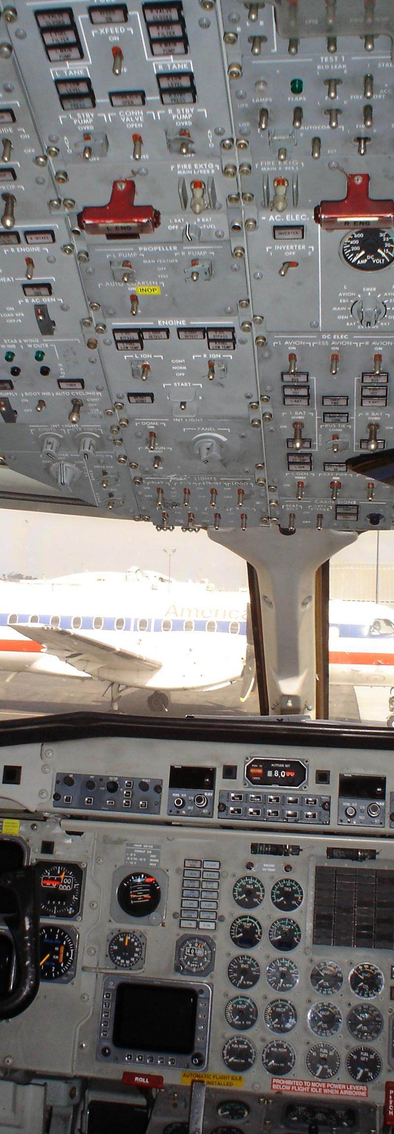 N390AE - Aircraft