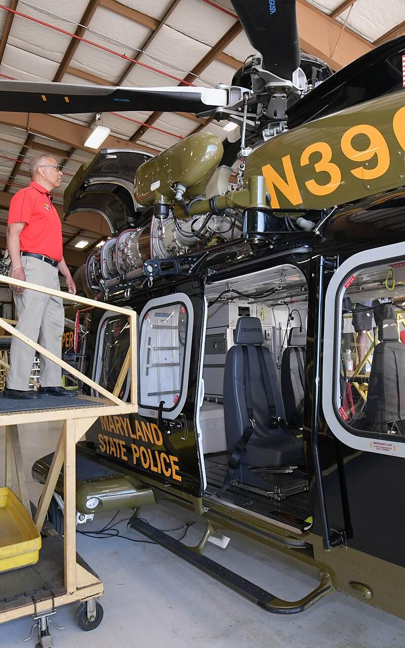 N390MD - Helicopter