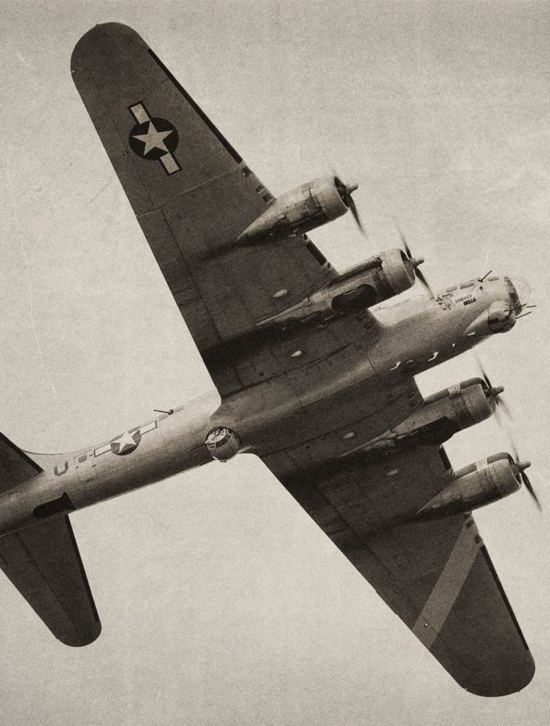 N390TH - Boeing