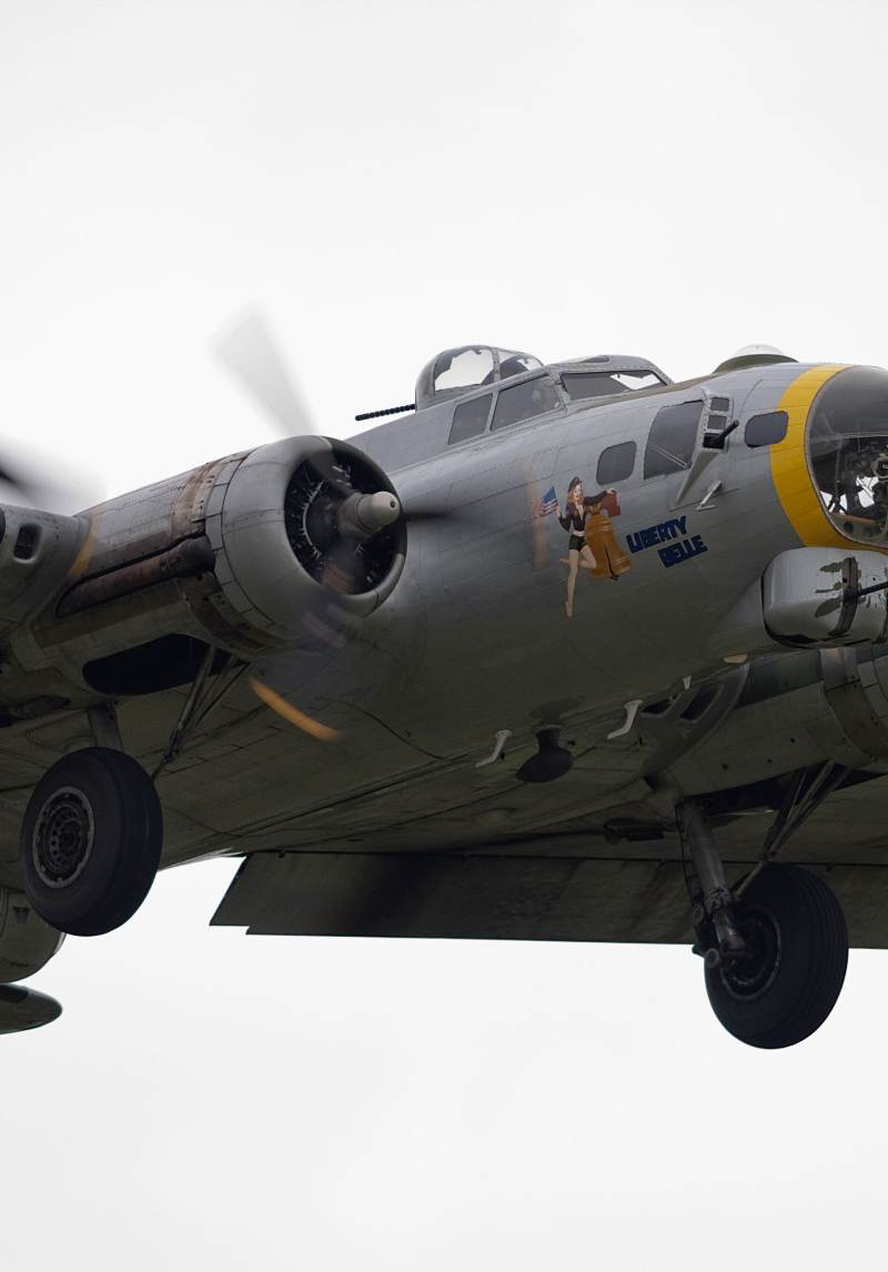 N390TH - Boeing
