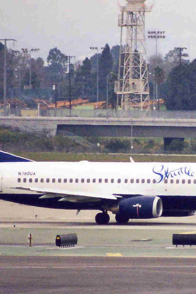 N390UA - Boeing